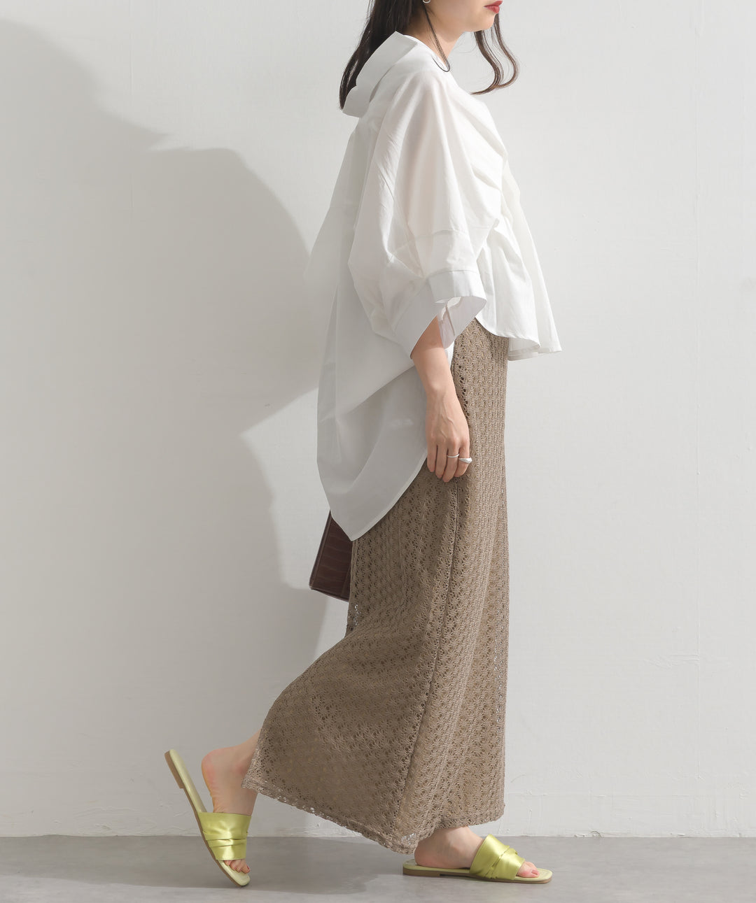 【再入荷】ピンタックデザイン半袖シャツ