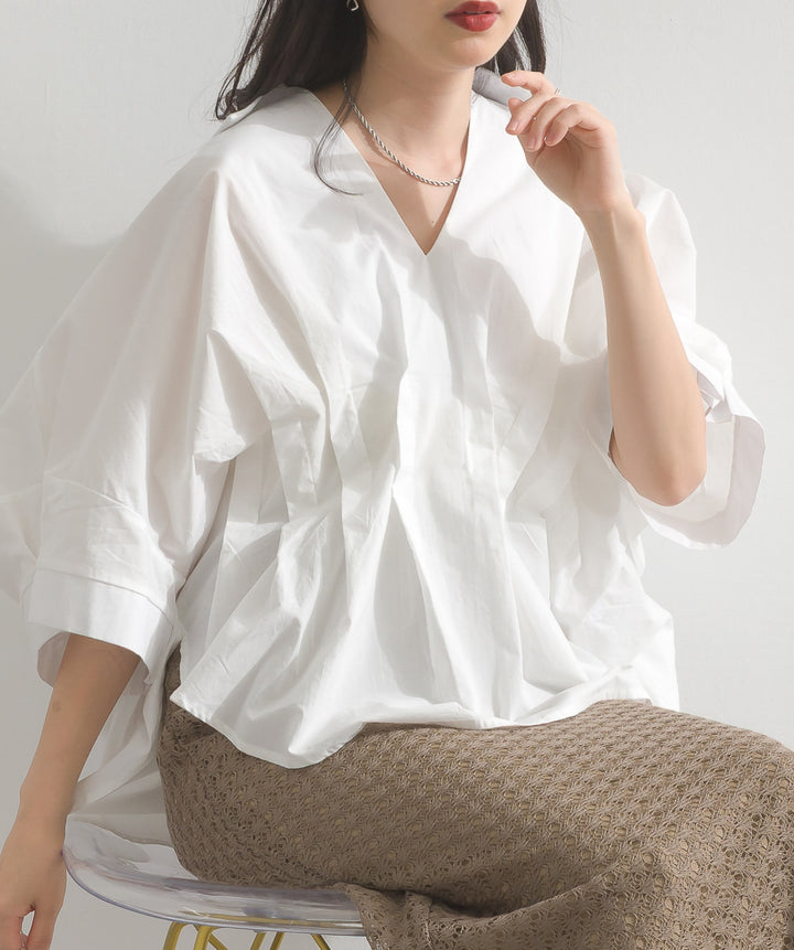 【再入荷】ピンタックデザイン半袖シャツ