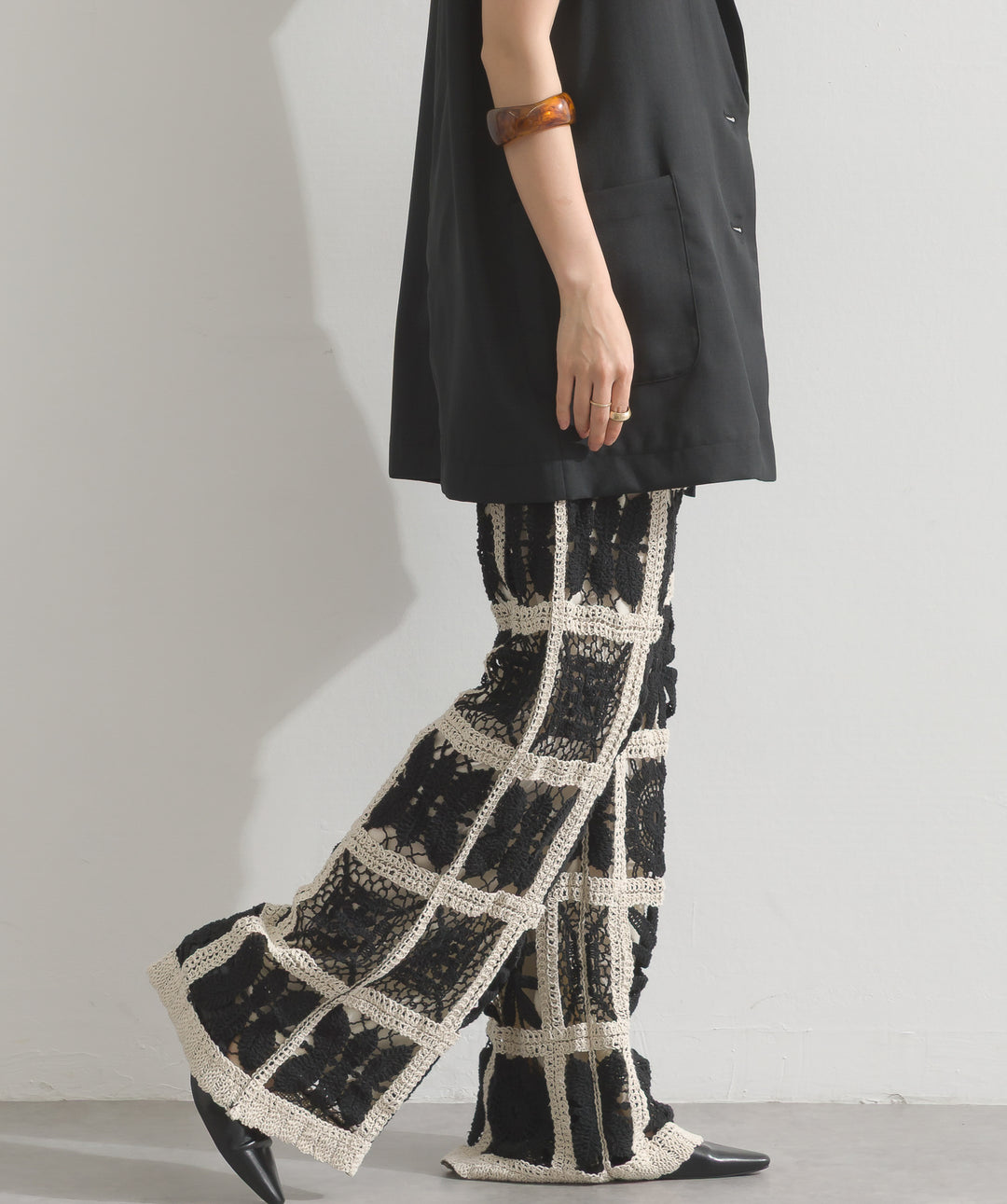 ブロッククロシェニットパンツ
