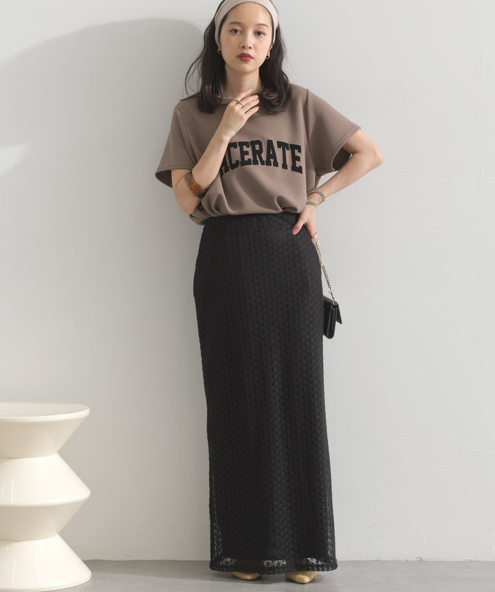 透かし編みカットソーストレートスカート
