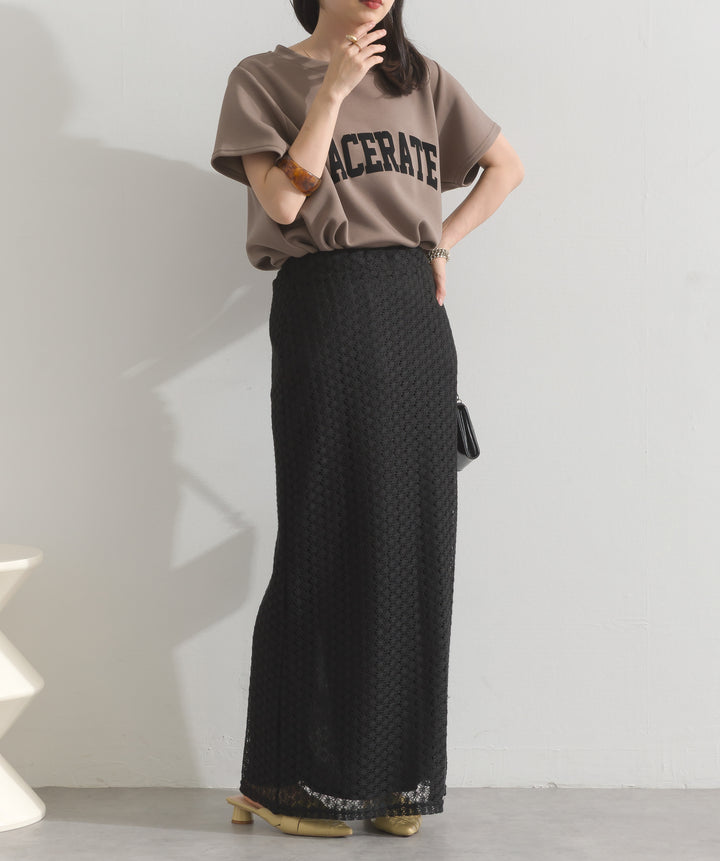 透かし編みカットソーストレートスカート