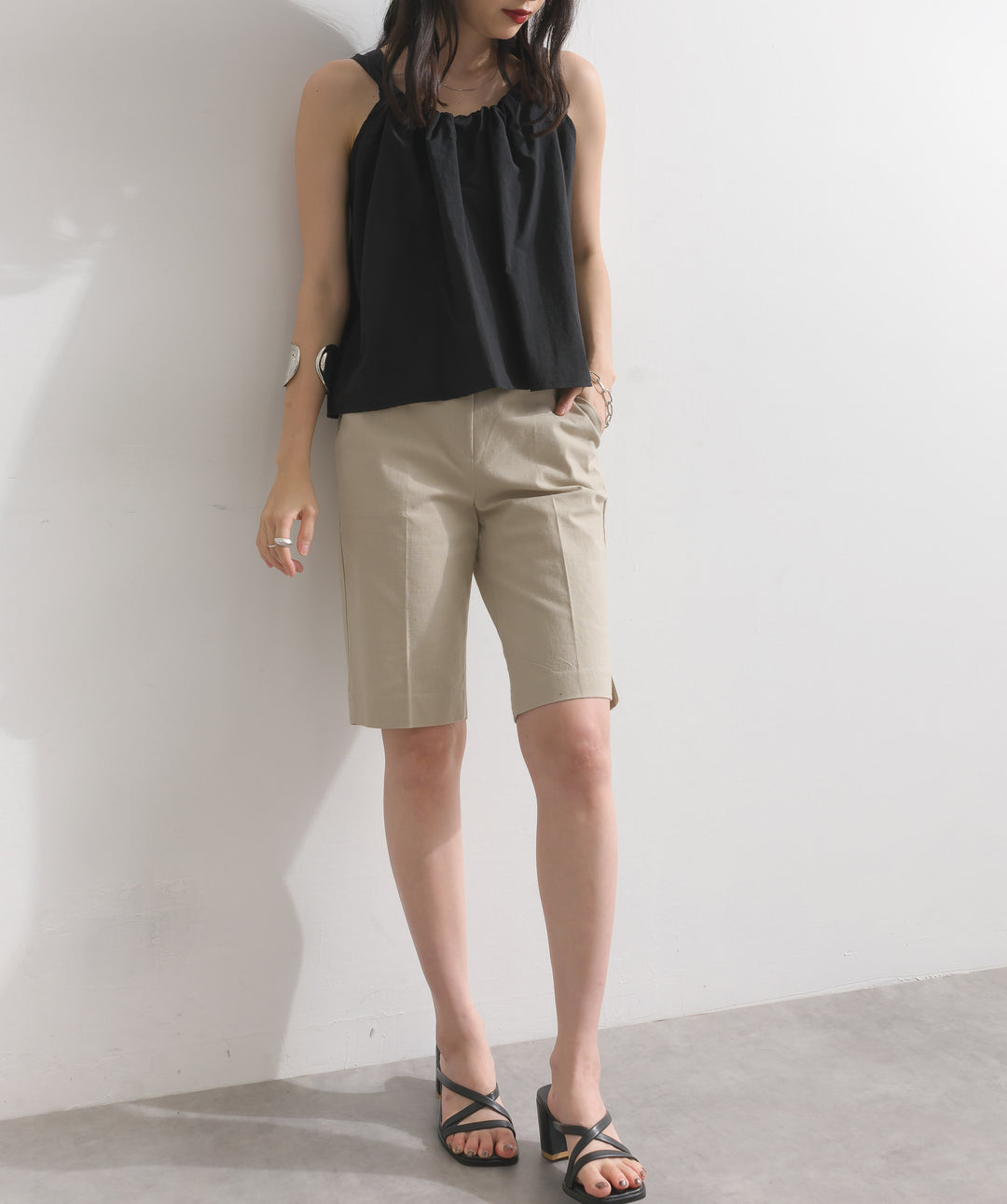 ストレッチ綿麻5分丈ショートパンツ