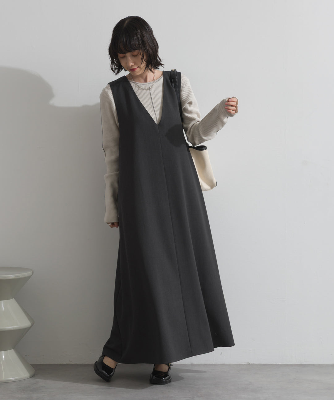 Vネックジャンスカ