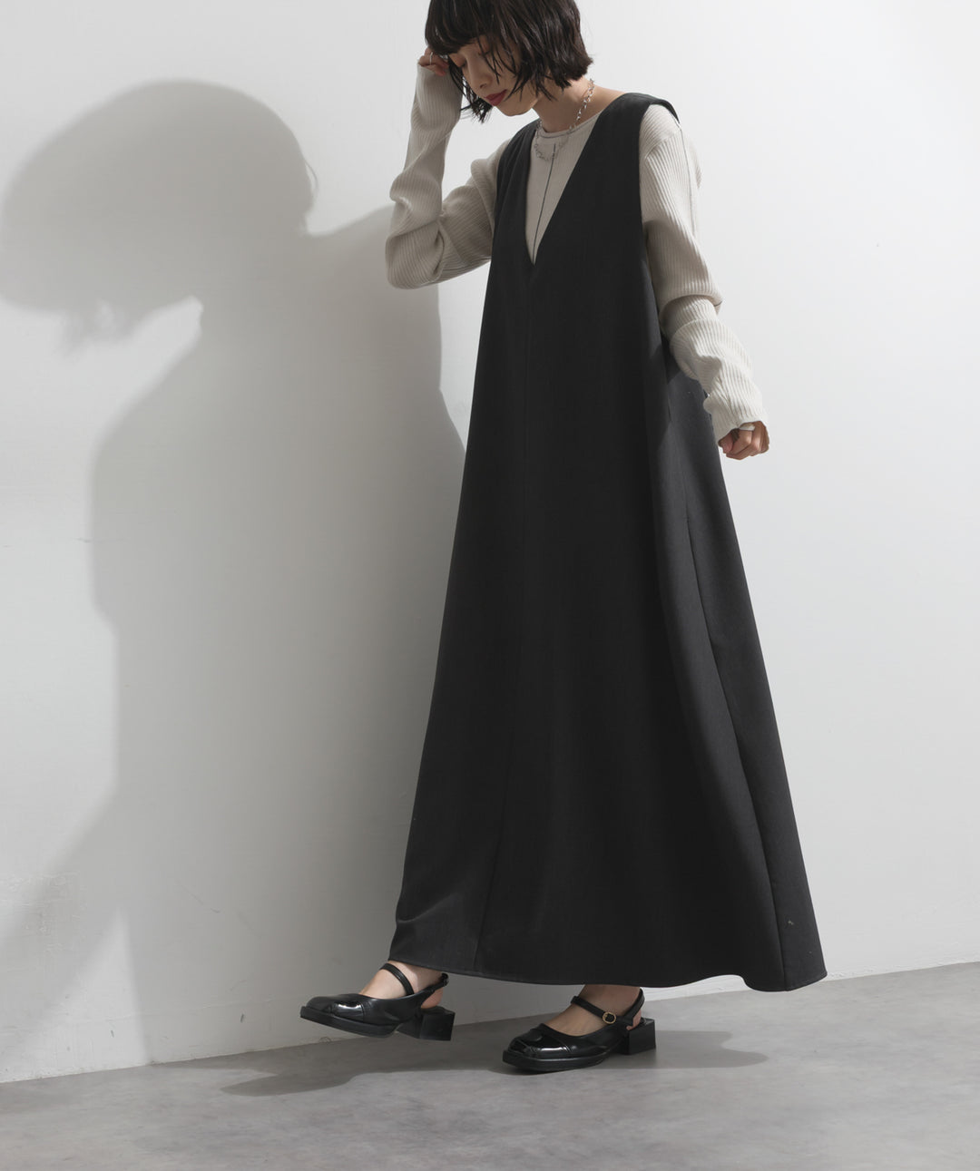 Vネックジャンスカ