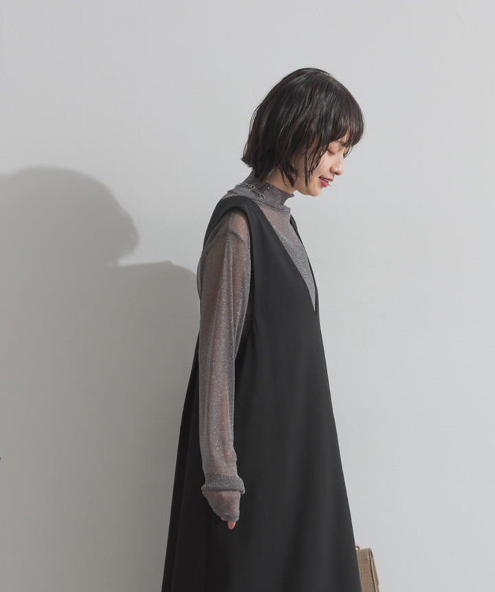 Vネックジャンスカ