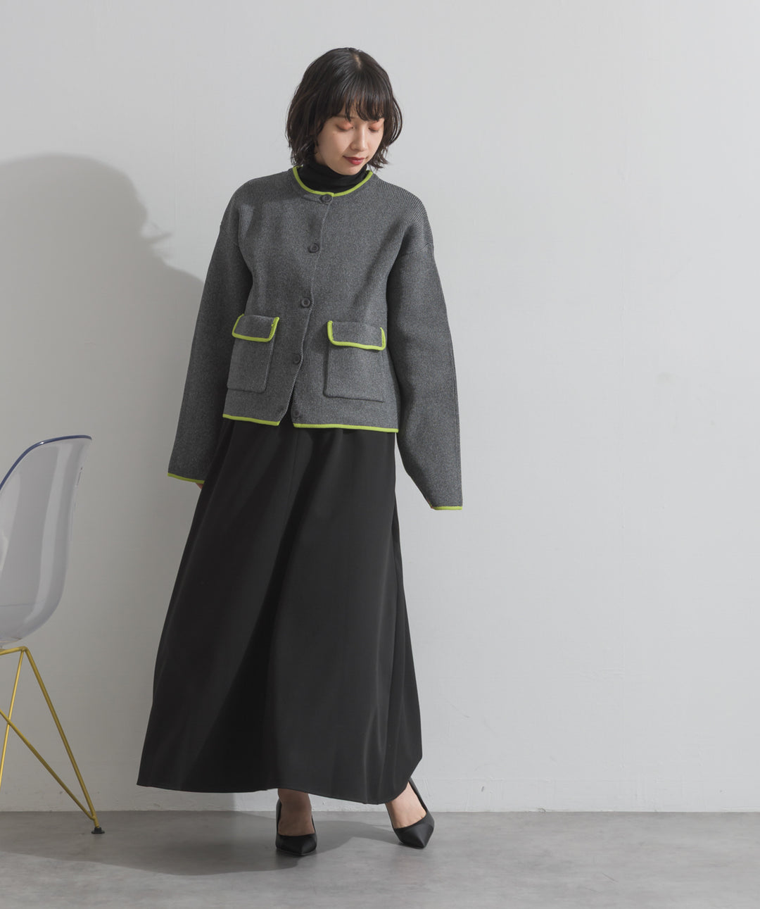 Vネックジャンスカ