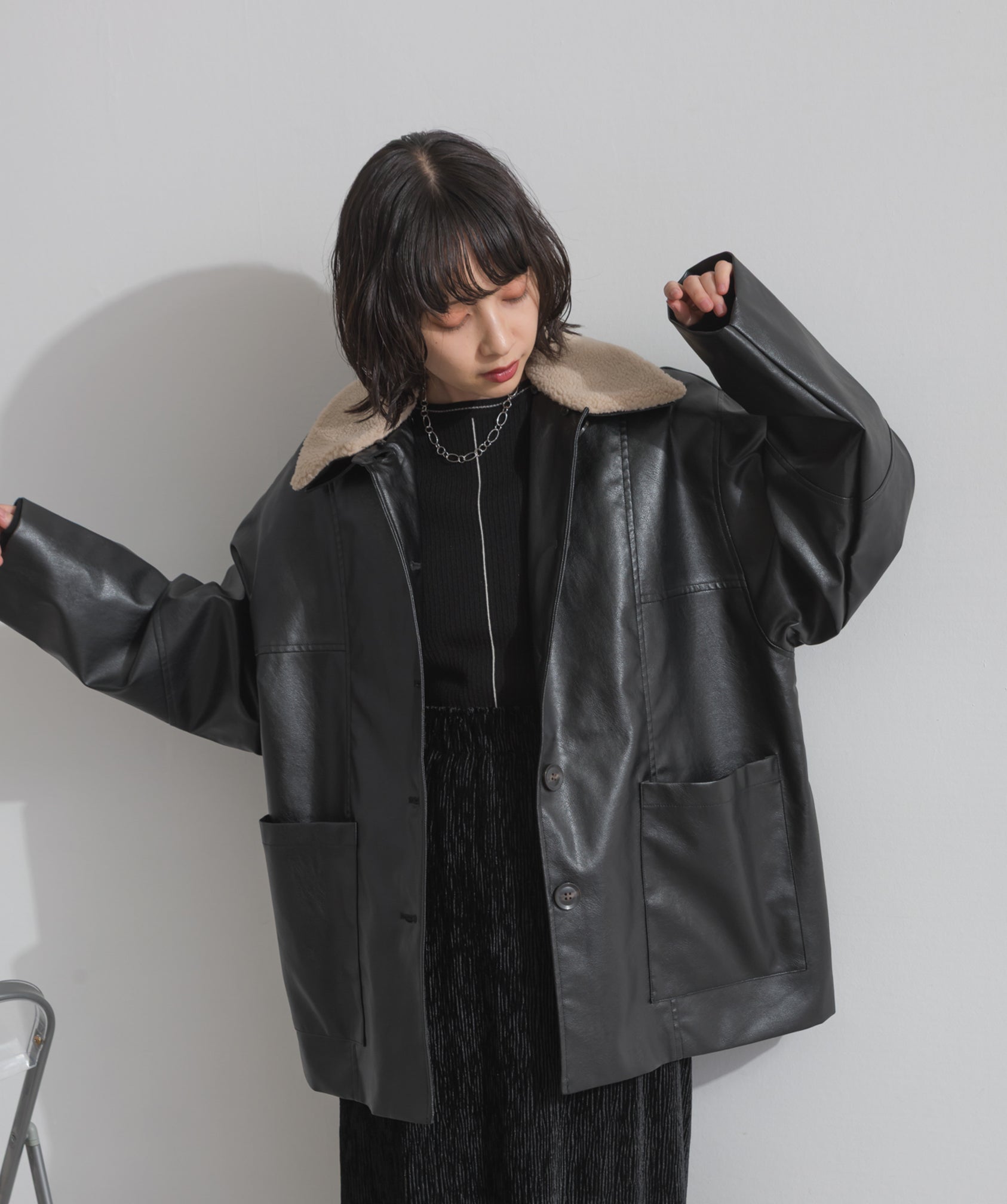 ボア付きフェイクレザーカバーオール – OandI