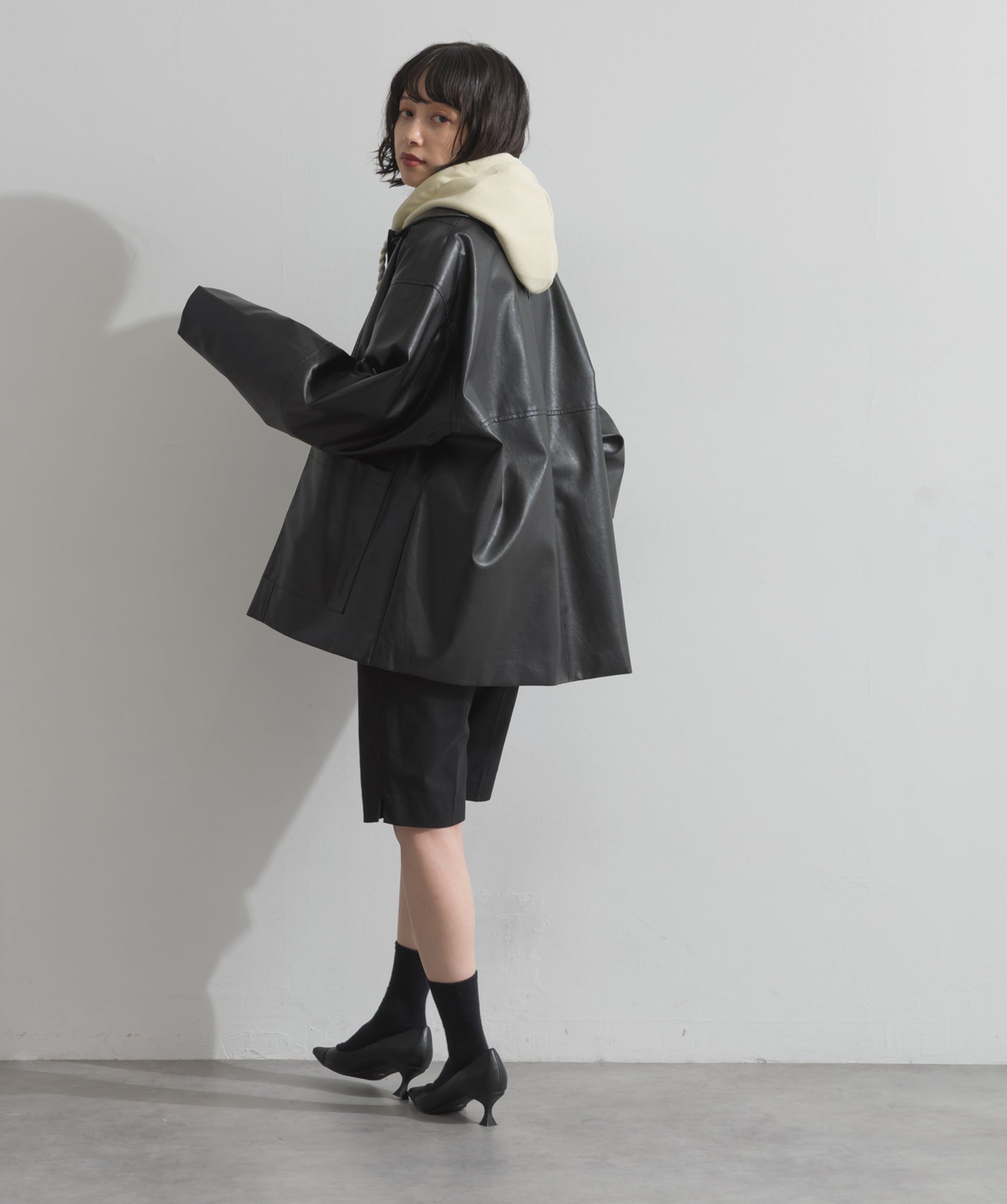 ボア付きフェイクレザーカバーオール – OandI