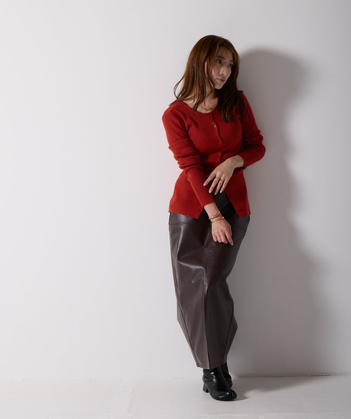 リブ編みクルーネックカーデ