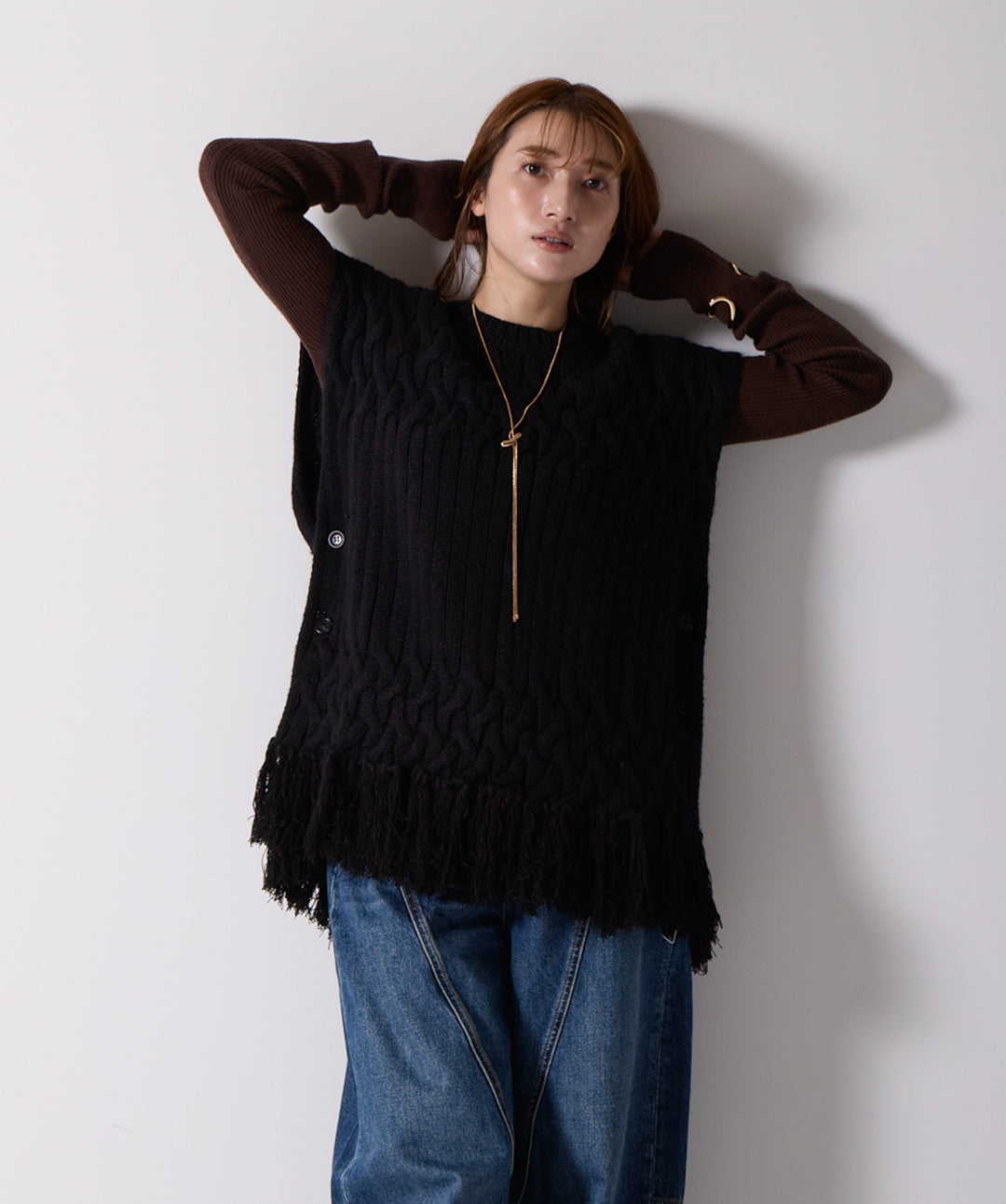 ケーブルニットフリンジベスト