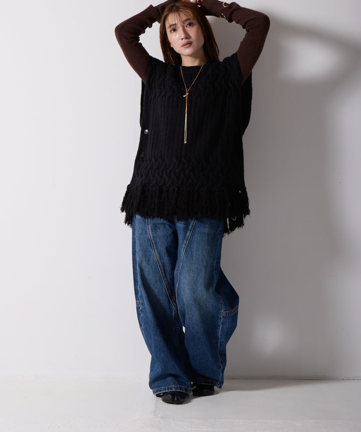 ケーブルニットフリンジベスト