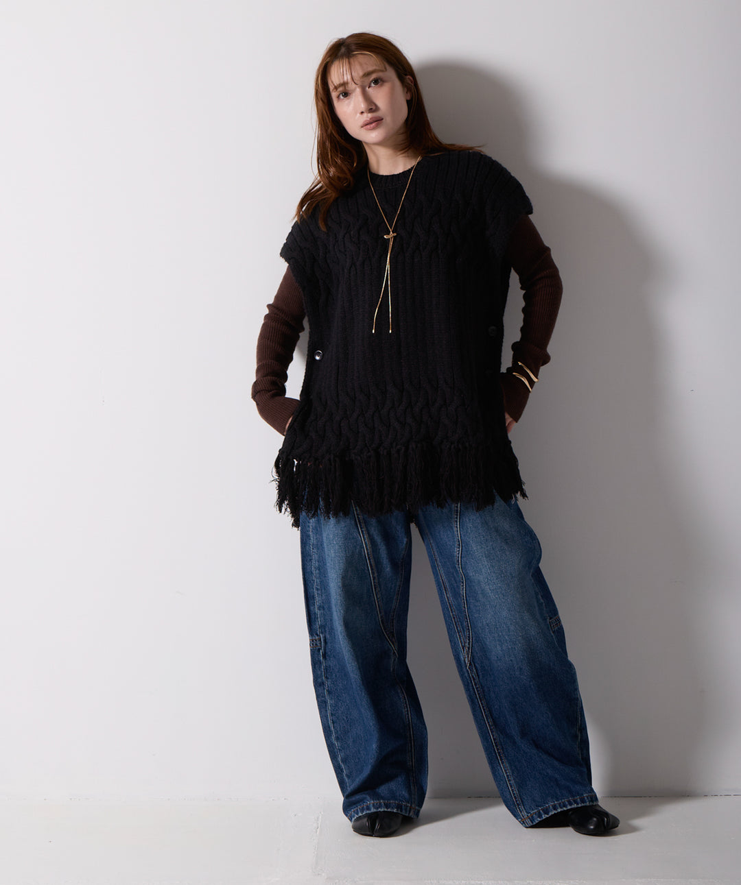 ケーブルニットフリンジベスト