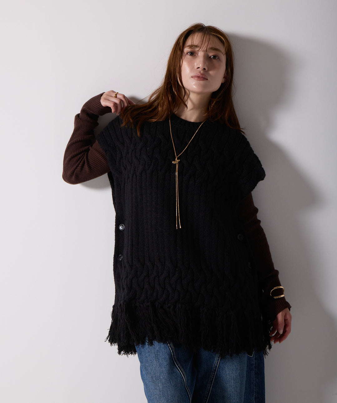 ケーブルニットフリンジベスト