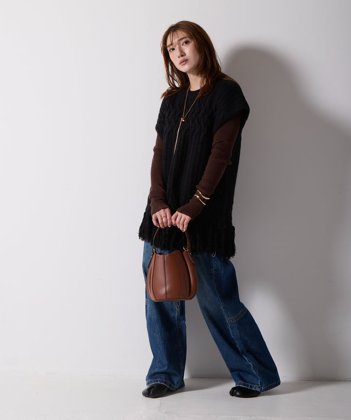 ケーブルニットフリンジベスト