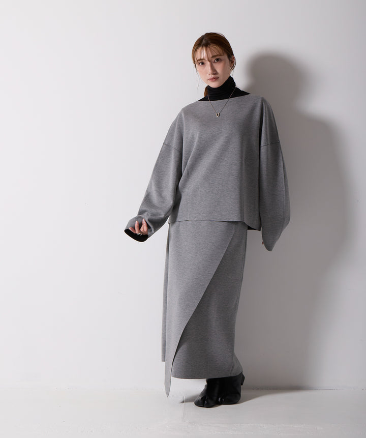 アシンメトリーヘムスカートドッキングセットアップ