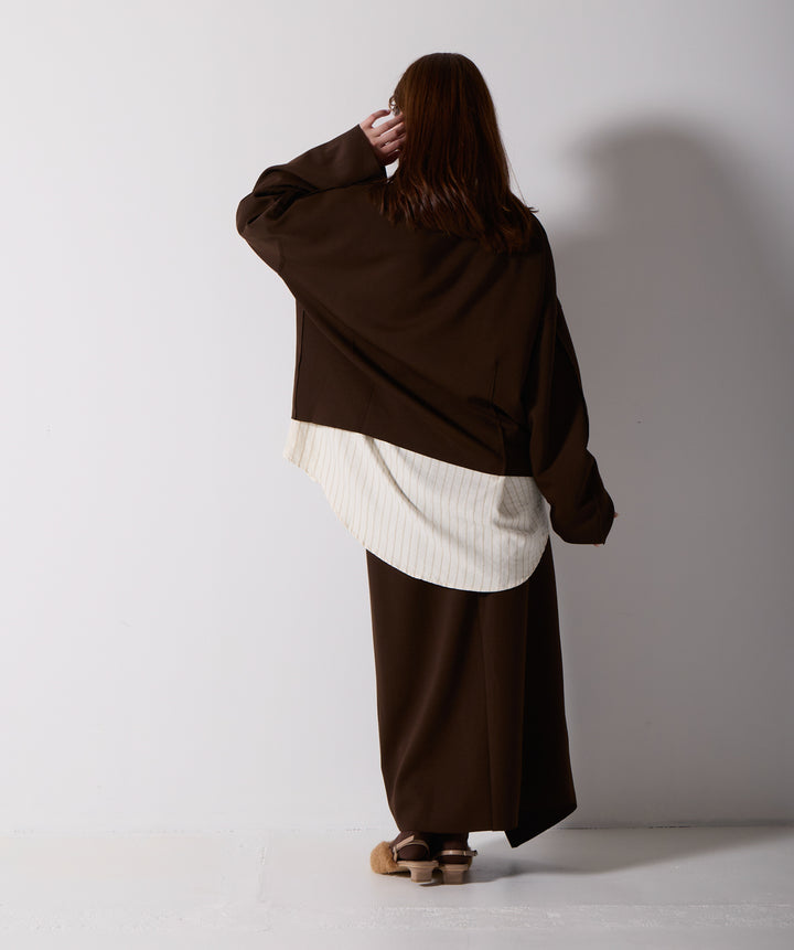 アシンメトリーヘムスカートドッキングセットアップ