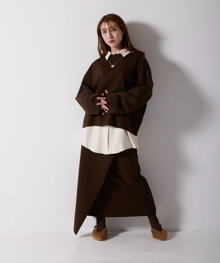 アシンメトリーヘムスカートドッキングセットアップ