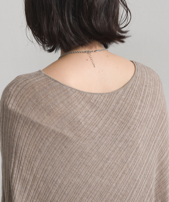 アシンメトリーヘムドルマンプルオーバー