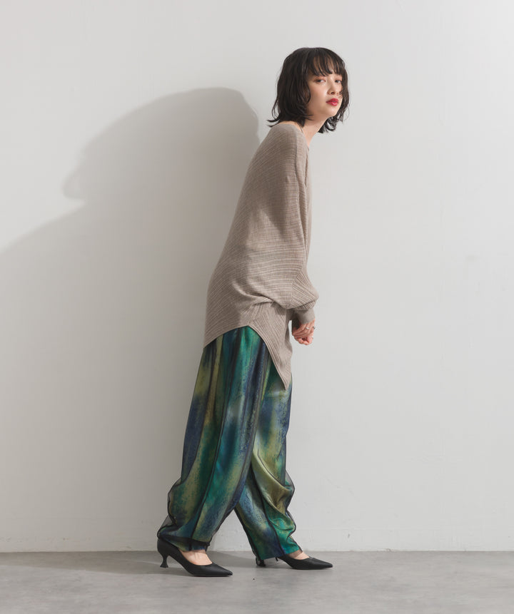 アシンメトリーヘムドルマンプルオーバー