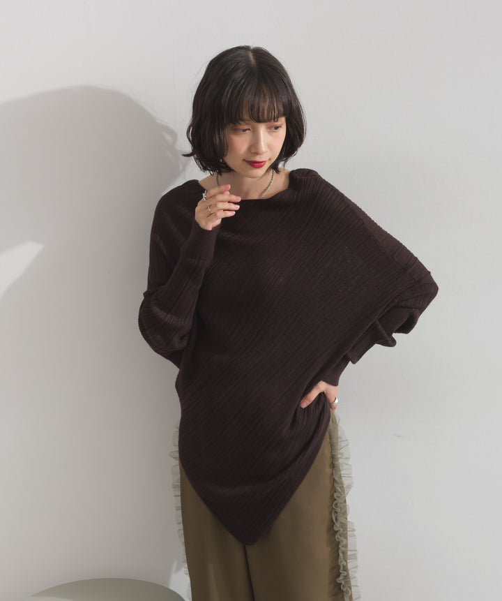 アシンメトリーヘムドルマンプルオーバー