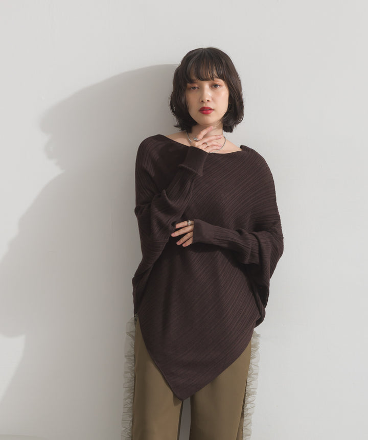 アシンメトリーヘムドルマンプルオーバー