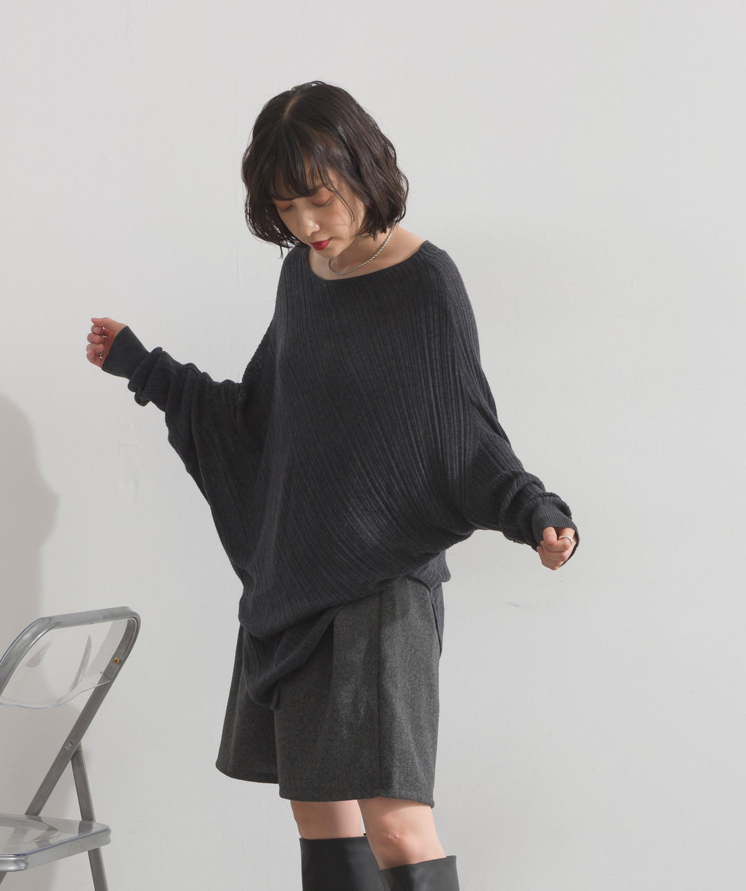 アシンメトリーヘムドルマンプルオーバー