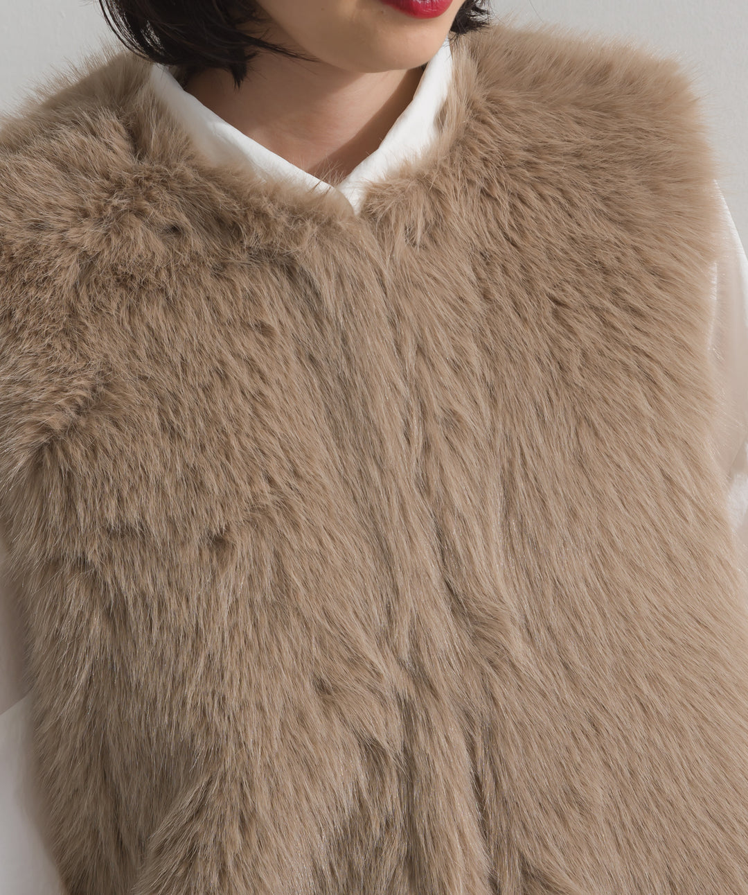 シャギーファーベスト