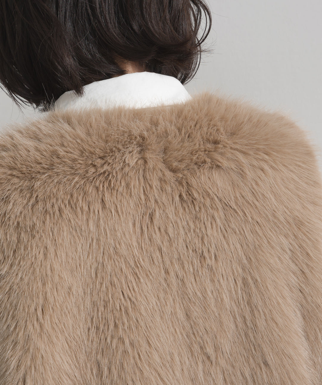 シャギーファーベスト