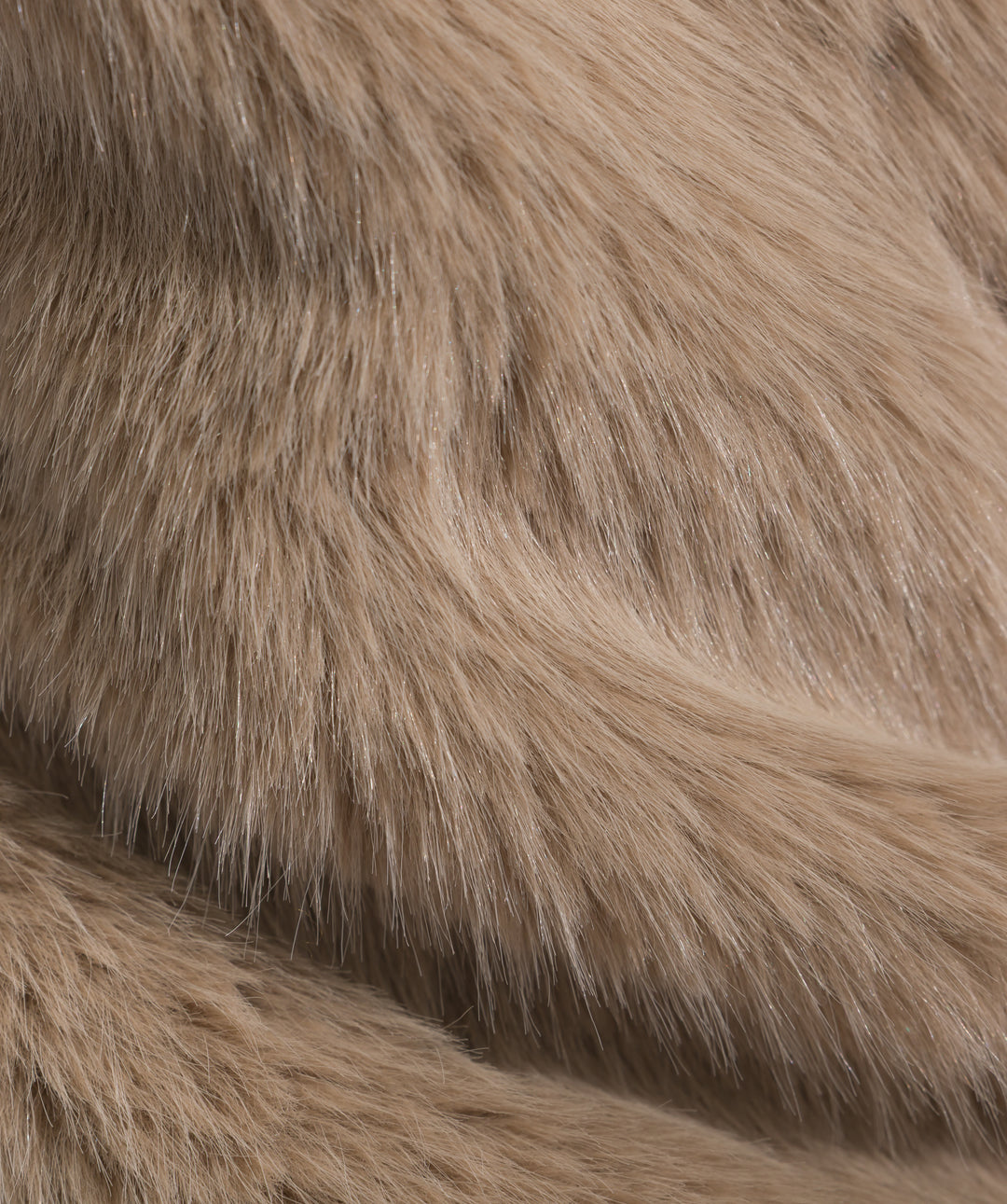 シャギーファーベスト