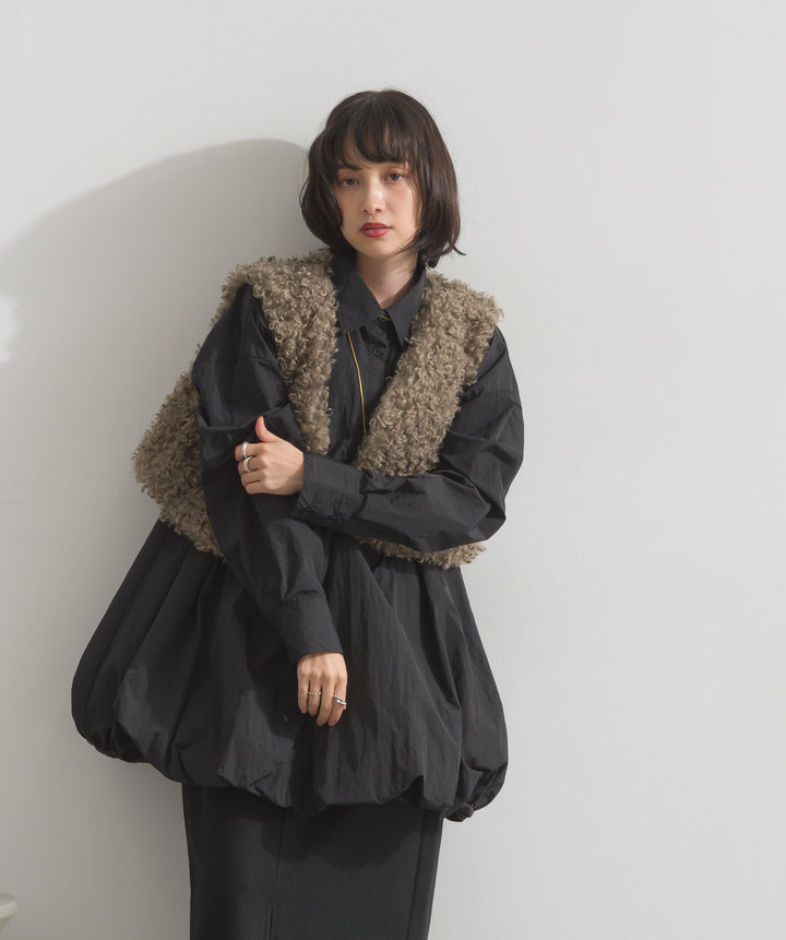 ナイロンタフタバルーンシャツ