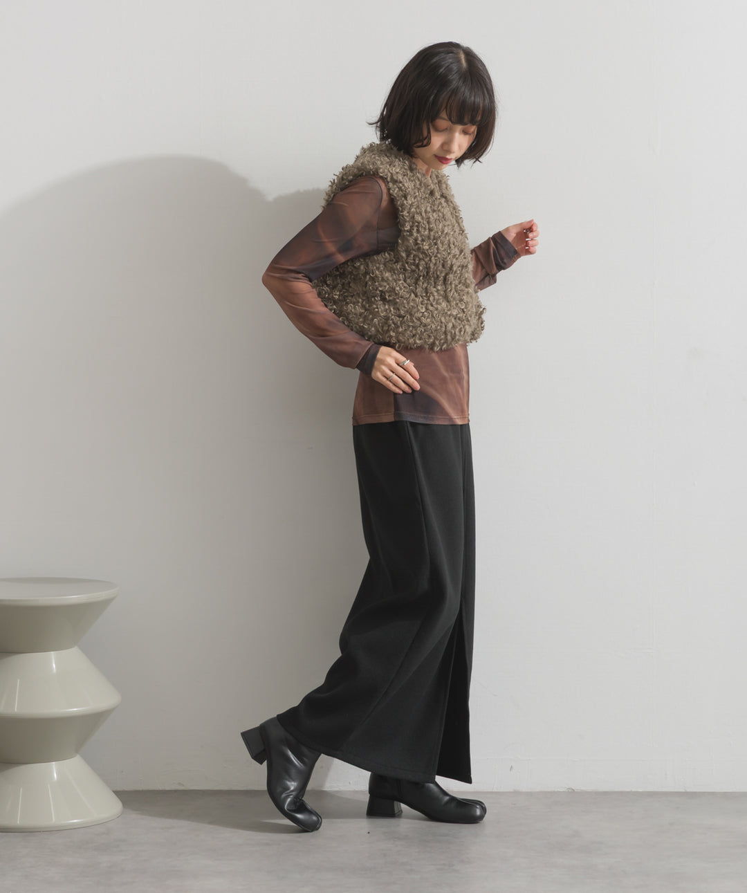 グラデーションシアーロングスリーブトップス