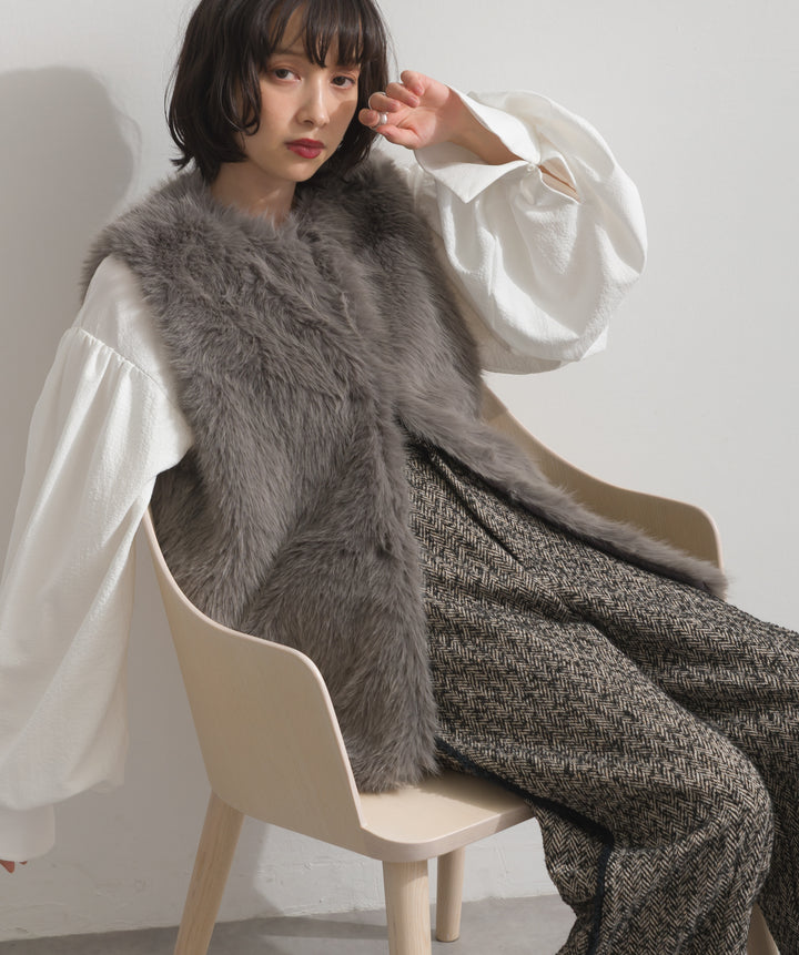 シャギーファーベスト