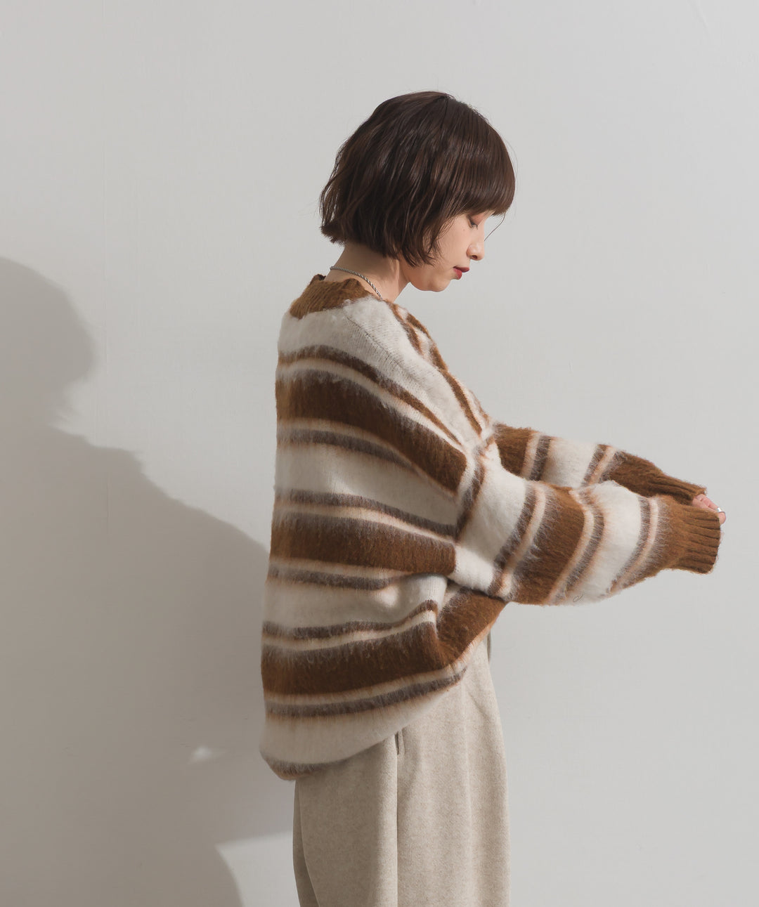 シャギーボーダーVネックニットプルオーバー