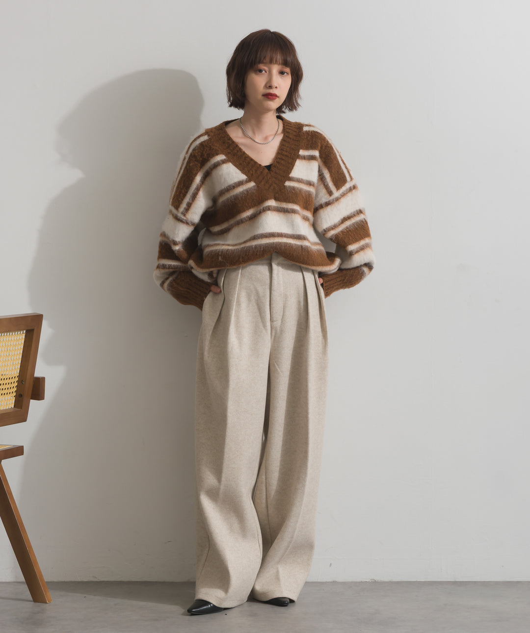 タックトラウザーズパンツ