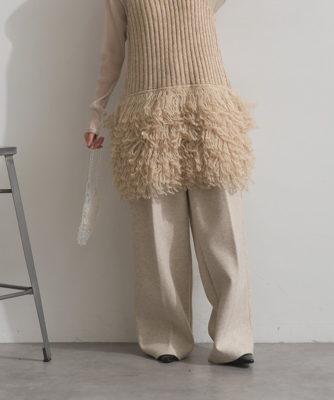 タックトラウザーズパンツ