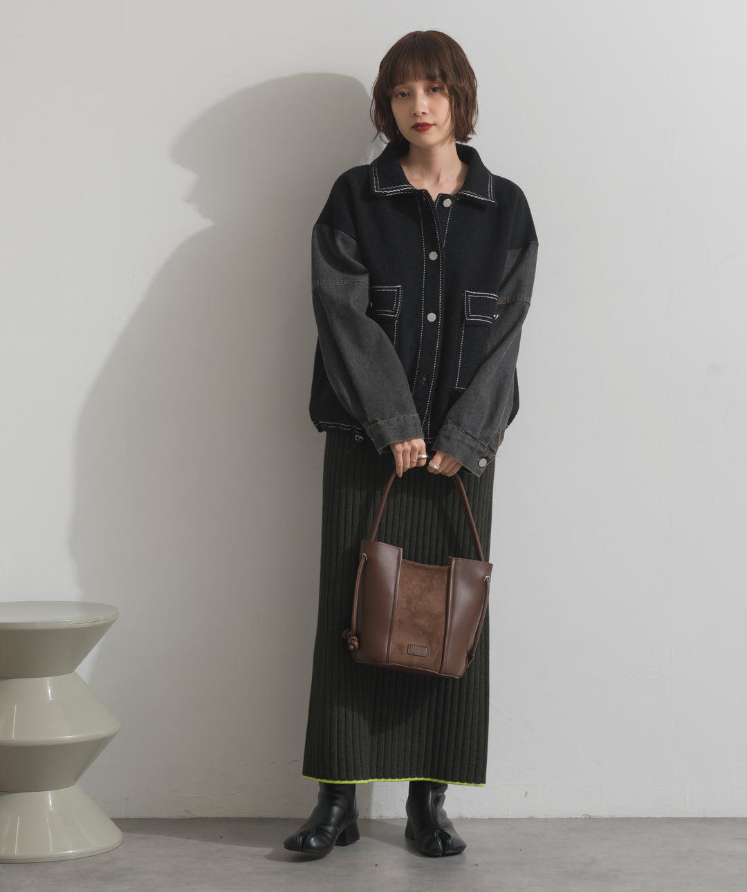 カラーヘムワイドリブニットタイトスカート