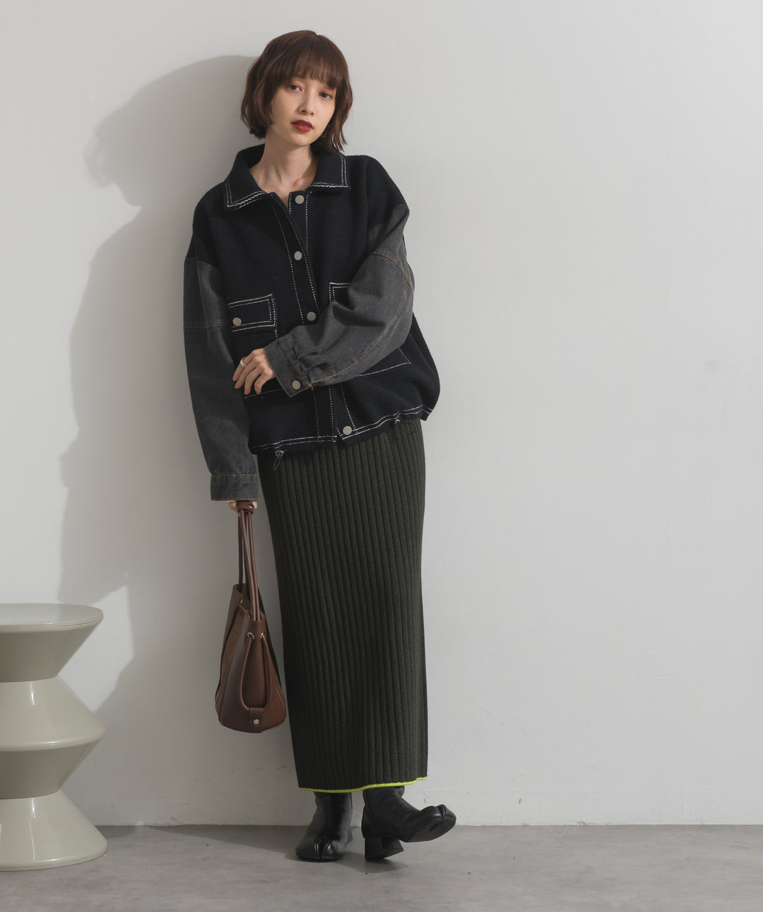 カラーヘムワイドリブニットタイトスカート