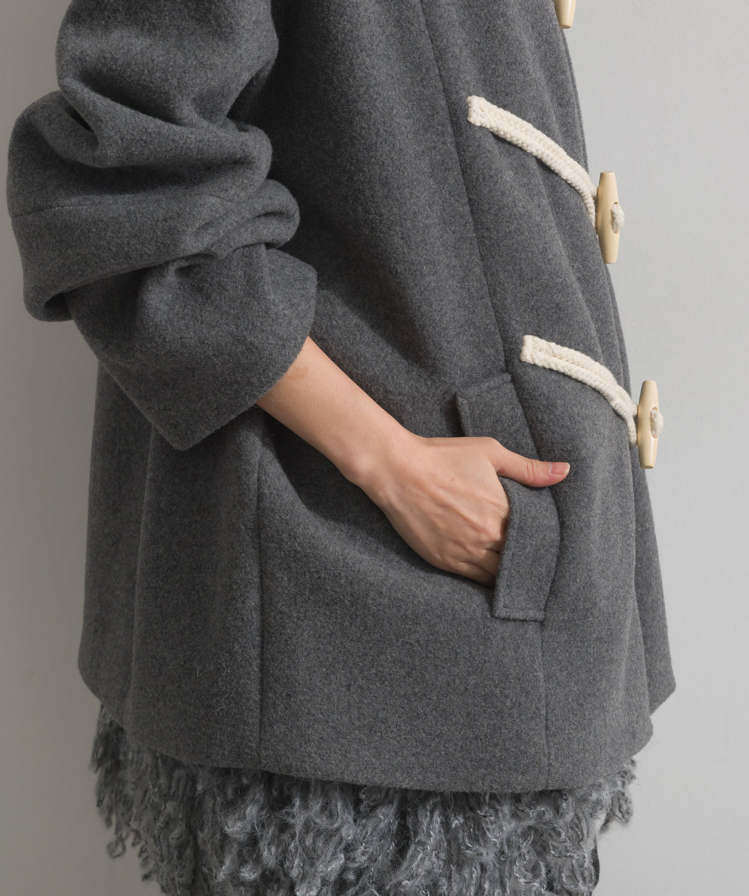 スタンドカラーダッフルコート