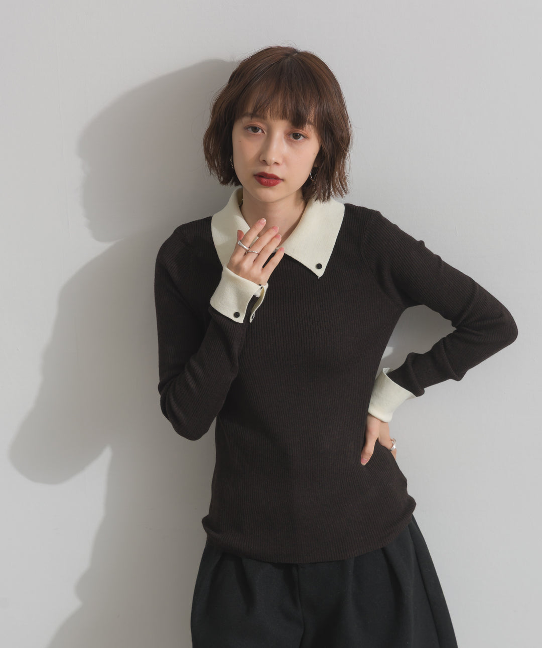 配色襟リブニットプルオーバー