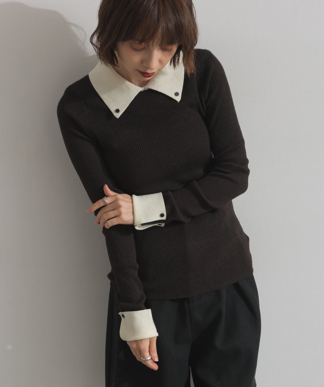 配色襟リブニットプルオーバー