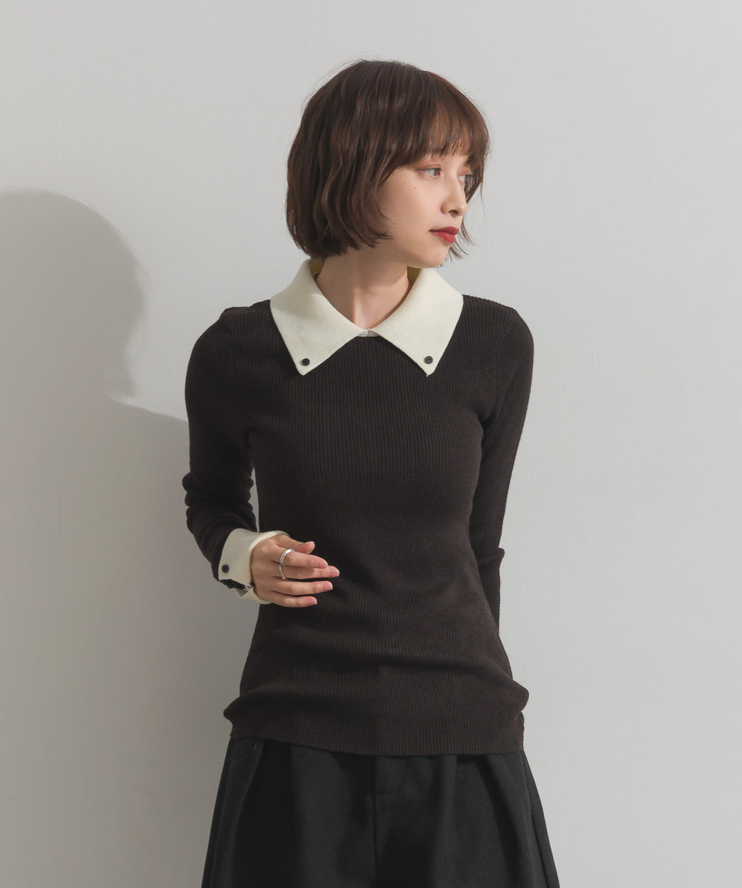 配色襟リブニットプルオーバー