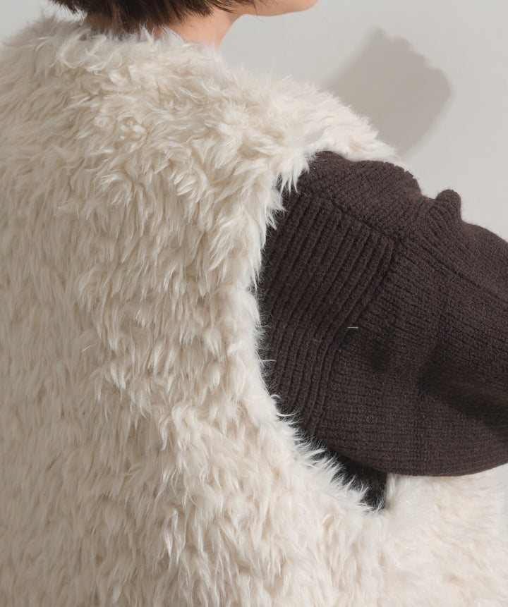 シャギーボアファーベスト