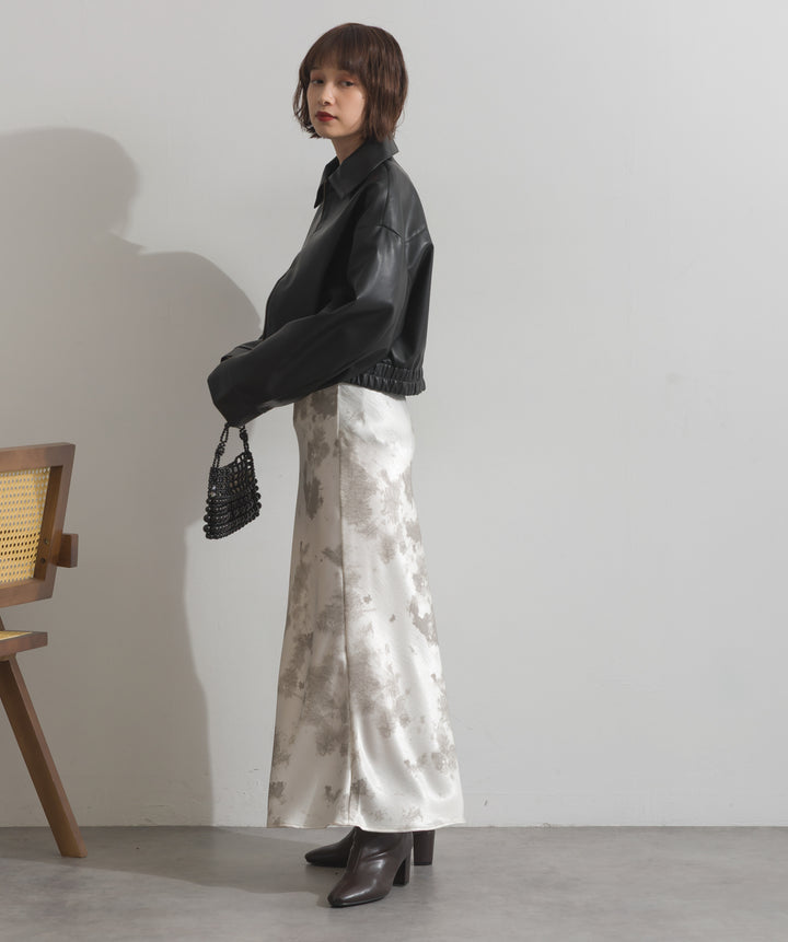 襟付きブルゾン