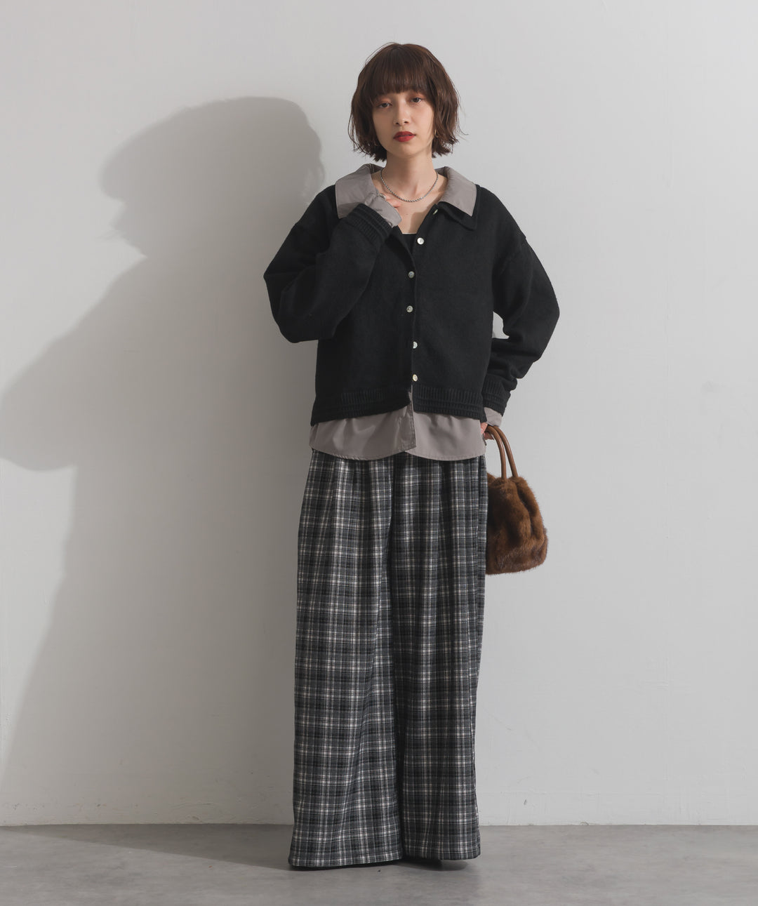 シャツレイヤード風ニット