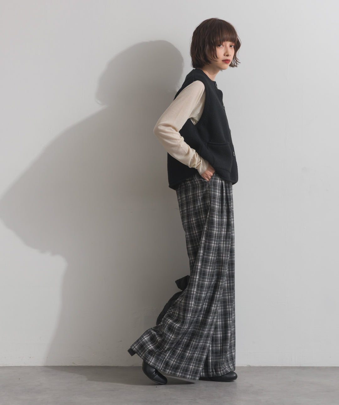 前開きボタンニットベスト