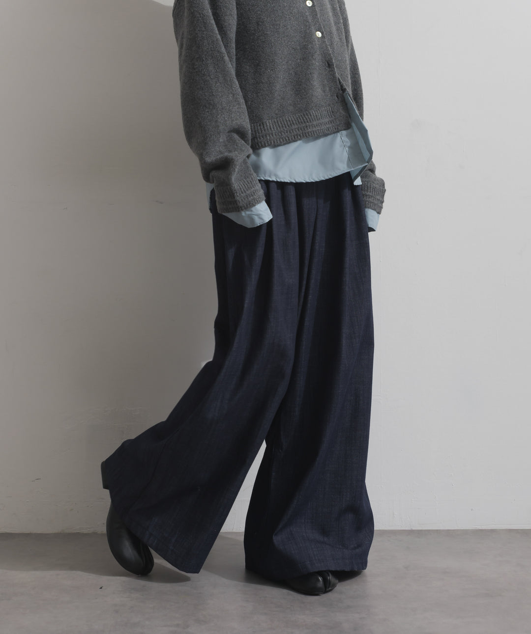 ウエストデザインワイドパンツ