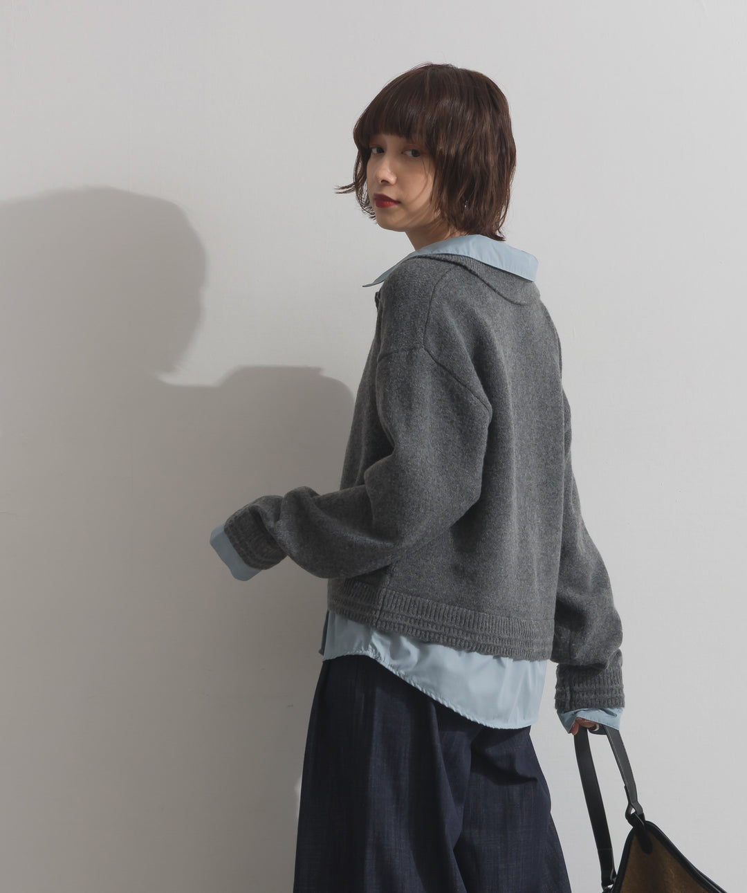 シャツレイヤード風ニット