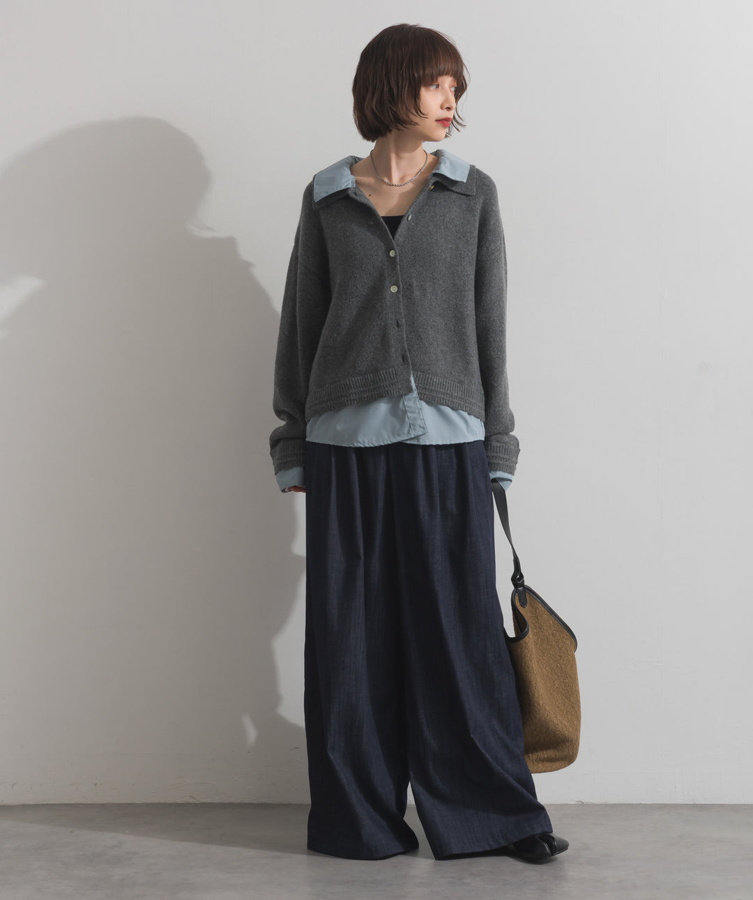 シャツレイヤード風ニット