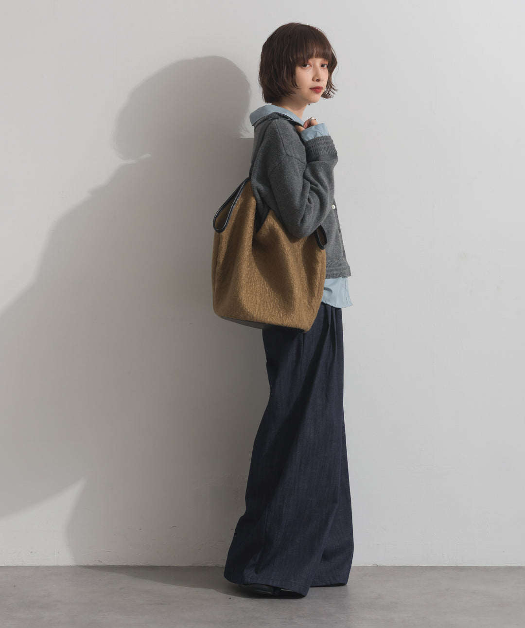 シャツレイヤード風ニット