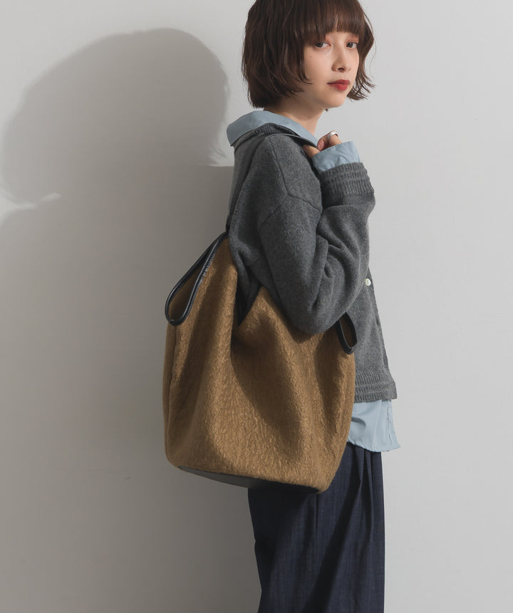 フェイクウールワンショルダーバック